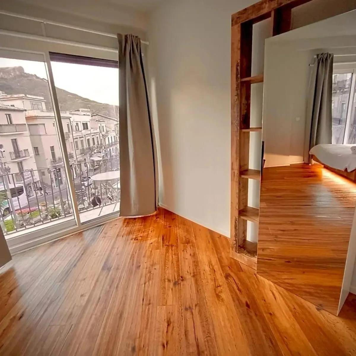 Taormina Boutique Rooms ภายนอก รูปภาพ