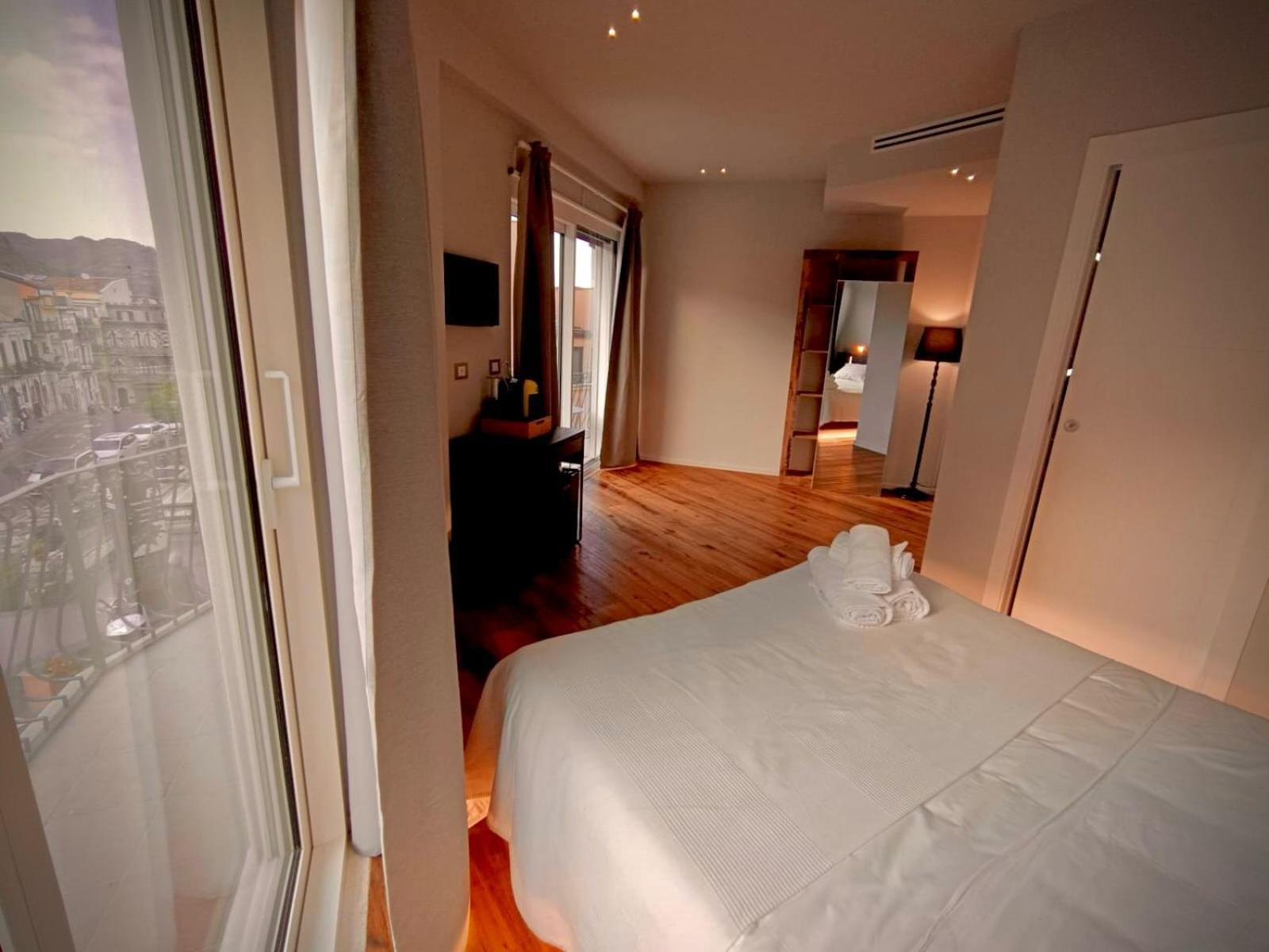 Taormina Boutique Rooms ภายนอก รูปภาพ