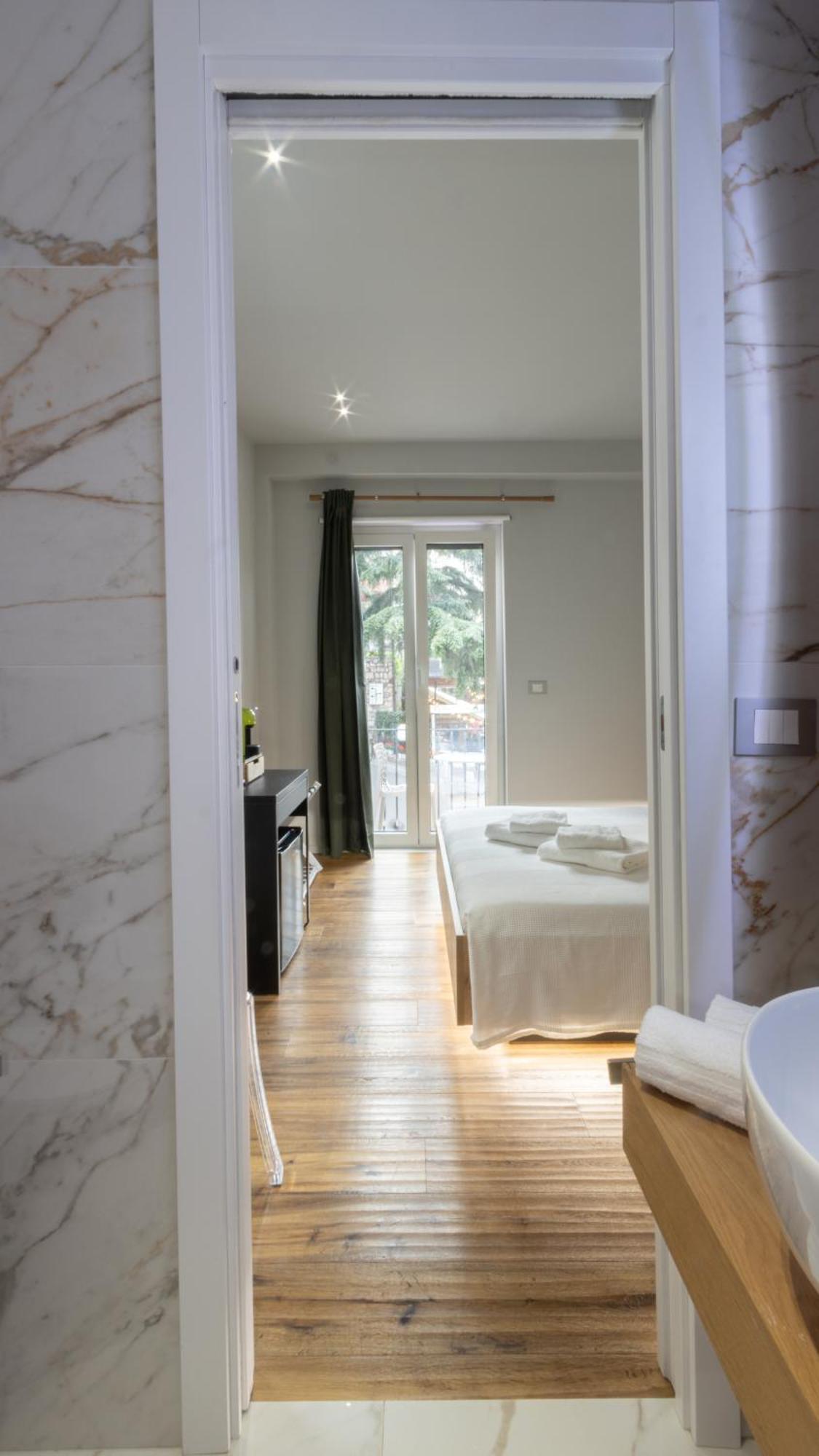Taormina Boutique Rooms ภายนอก รูปภาพ