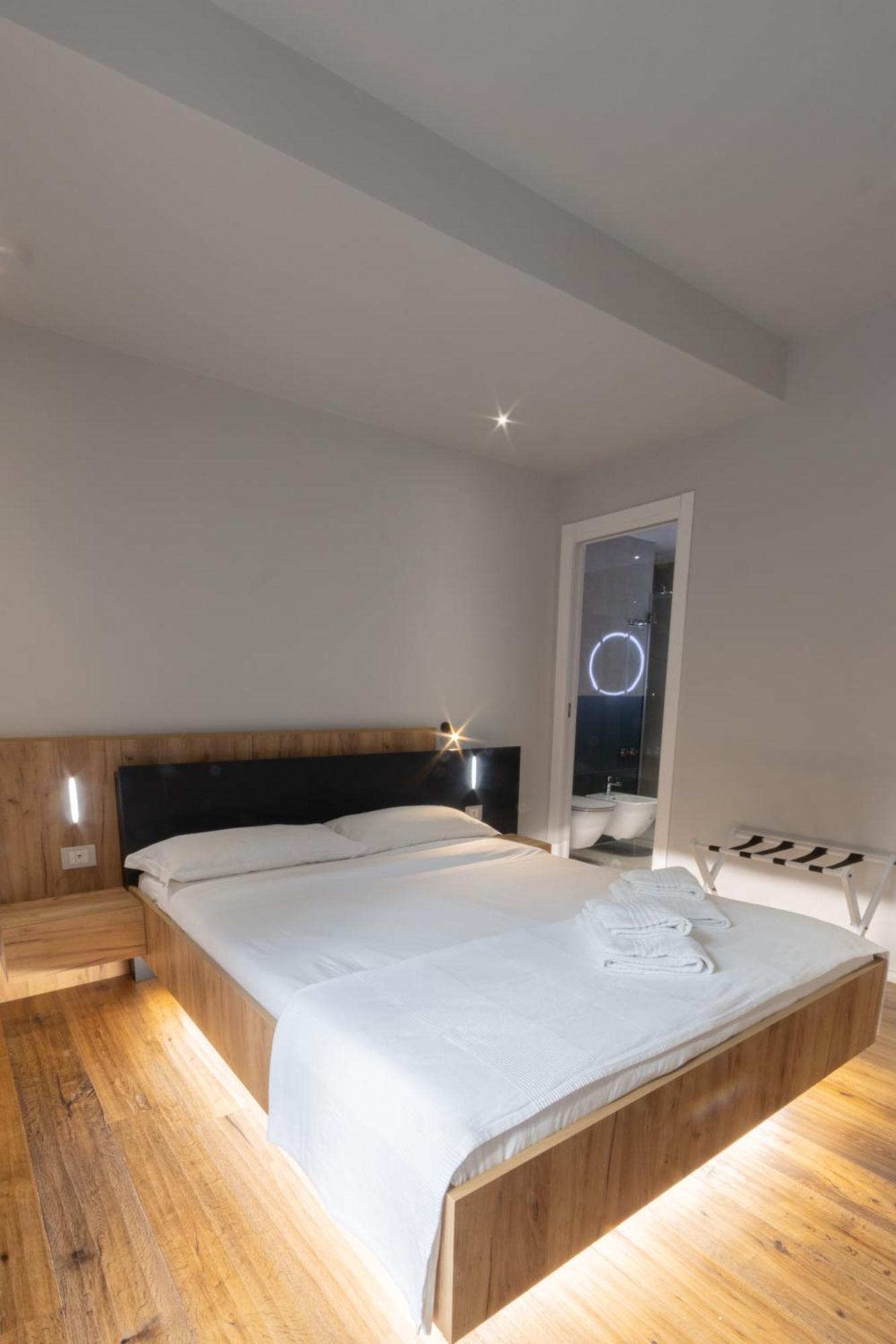 Taormina Boutique Rooms ภายนอก รูปภาพ