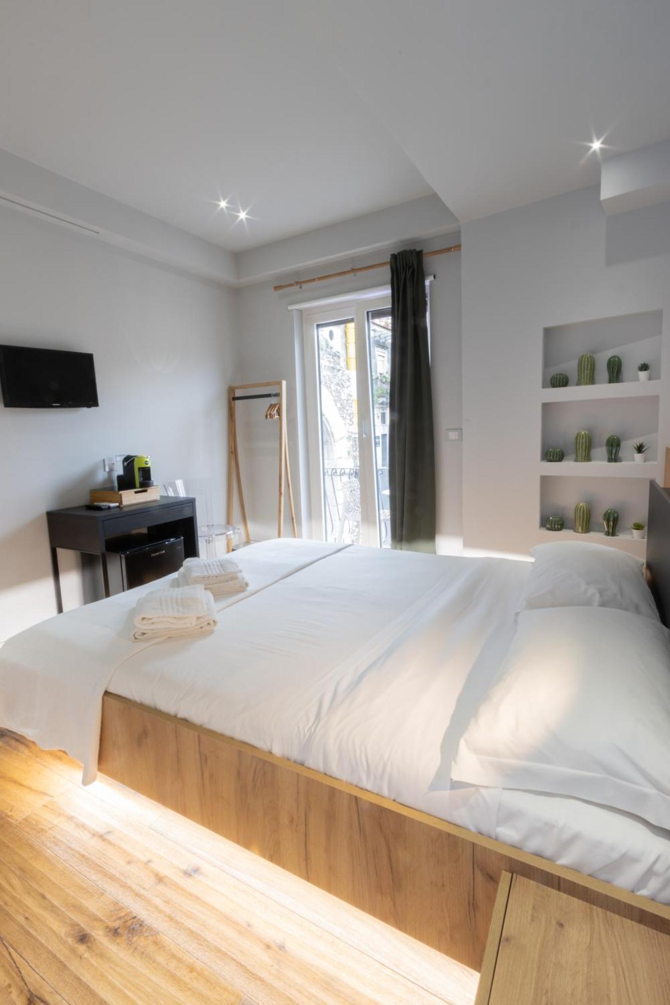 Taormina Boutique Rooms ภายนอก รูปภาพ